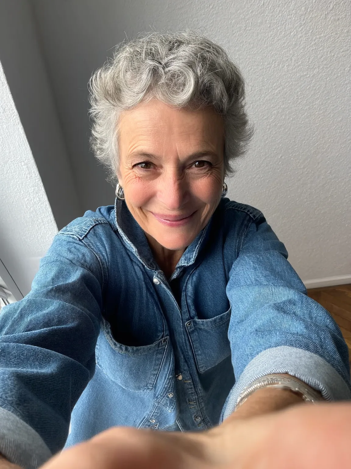 Voluminous Silver Frost Curly Pixie for Round Faces