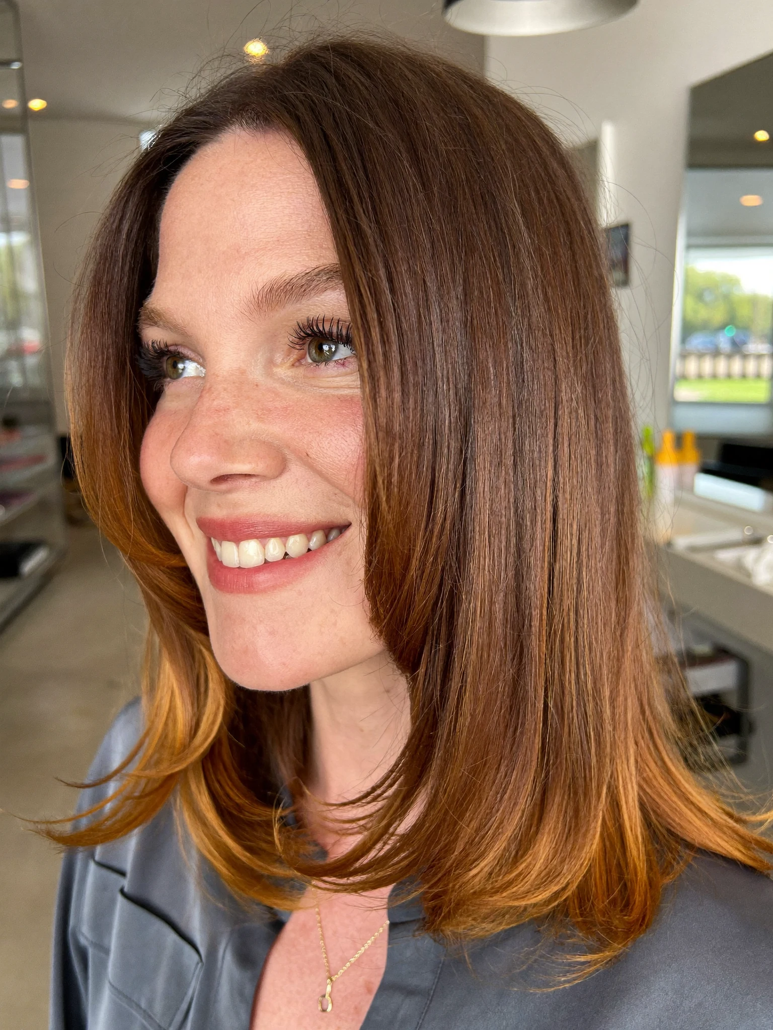 Collarbone Caramel Lob with Face-Framing Layers