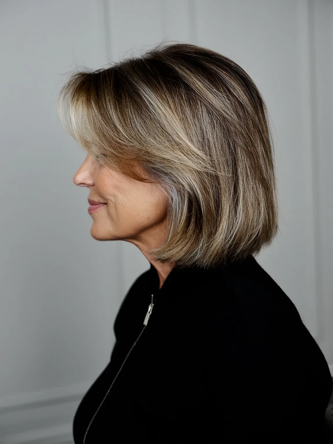 Cool Ash Blonde Straight Bob with Subtle Highlights