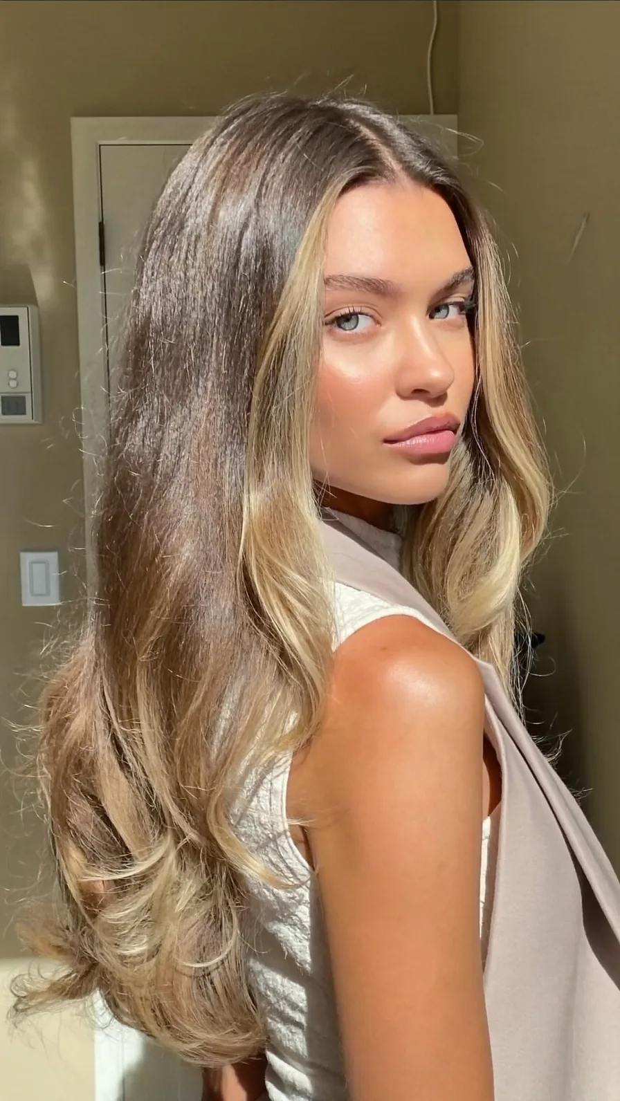 Long Layered Waves with Honey Blonde Money Piece Highlights
