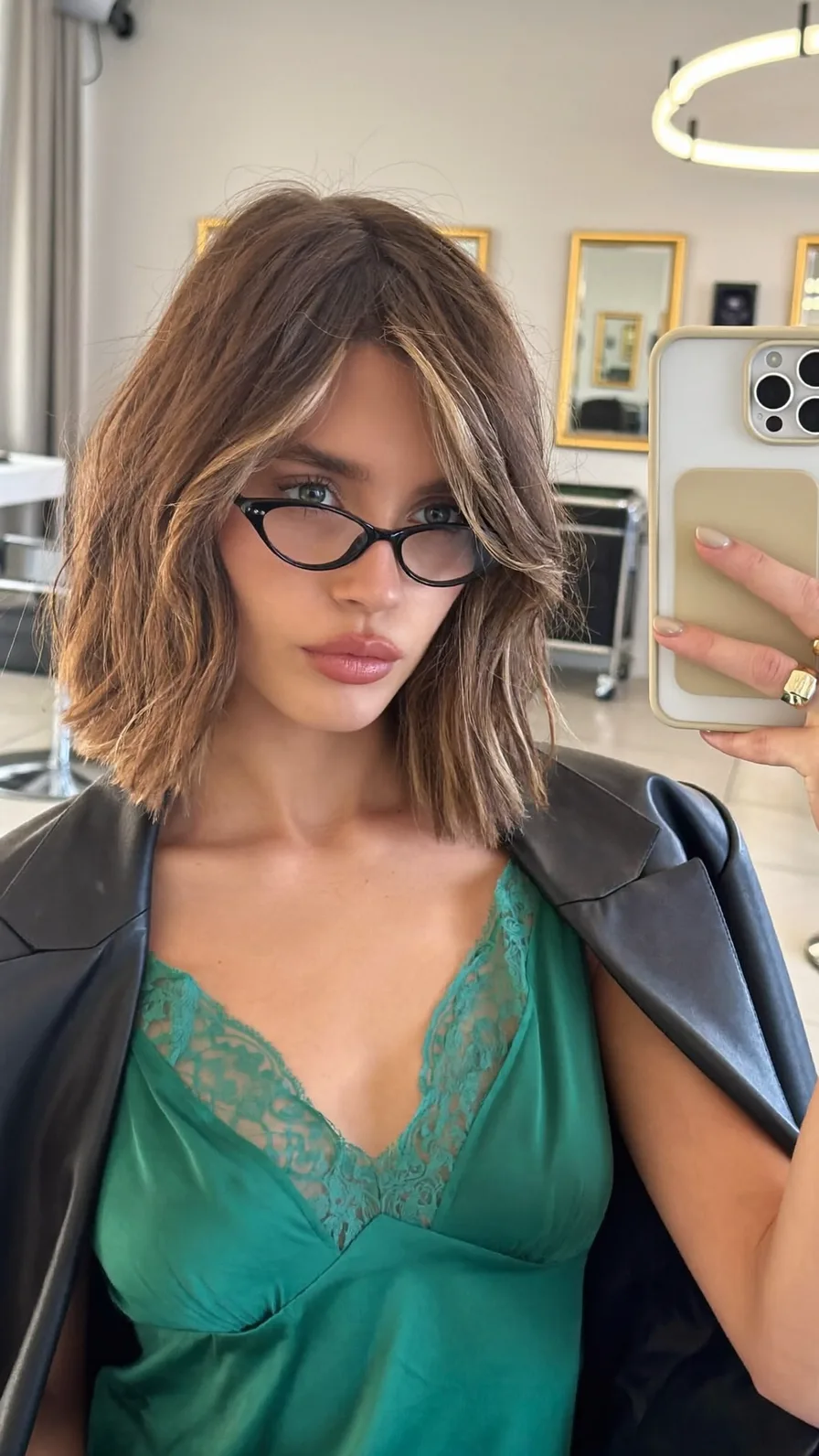 Chin-Length Textured Bob with Multi-Dimensional Balayage Highlights