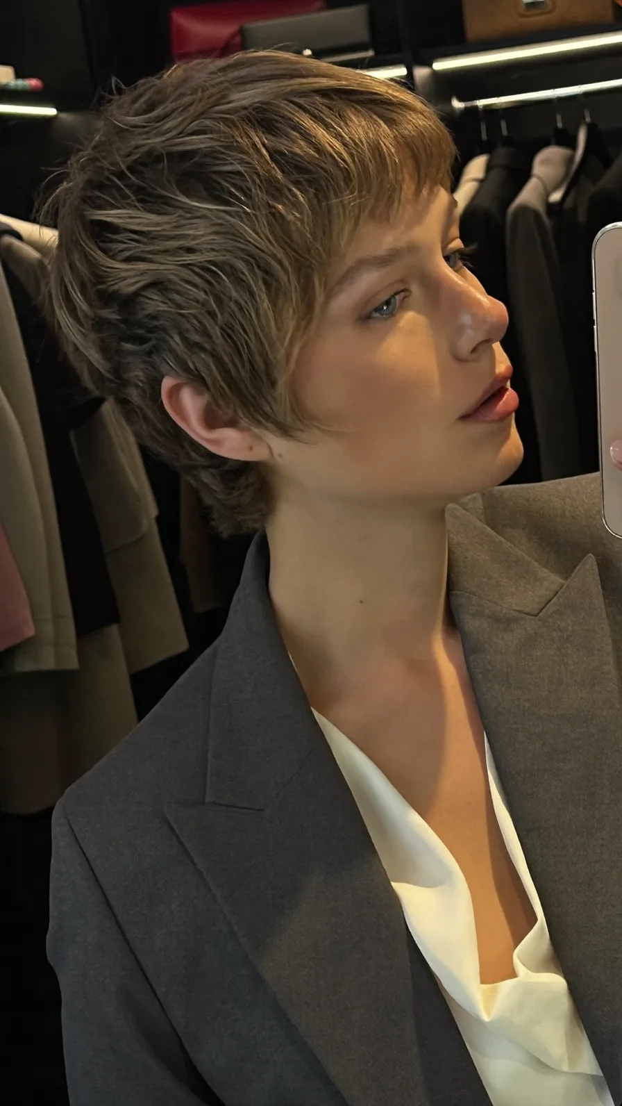 Textured Short Pixie with Micro-Bangs and Subtle Highlights