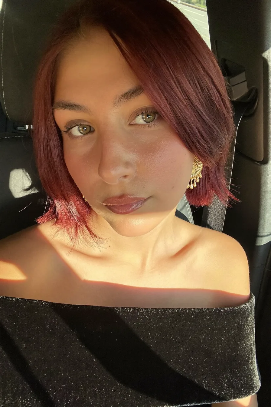 Sleek Blunt Chin-Length Bob with Rich Auburn Red Shine
