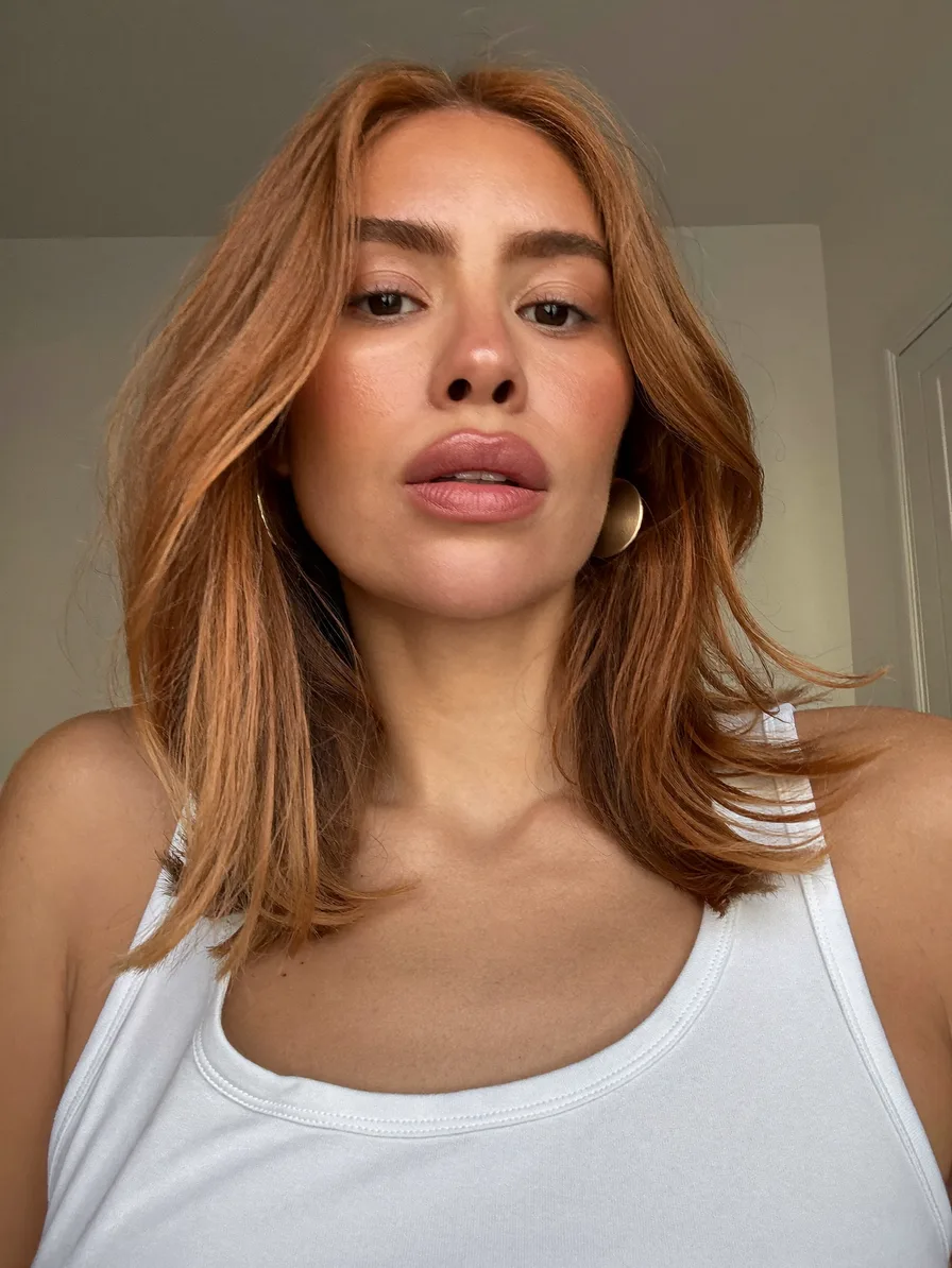 Soft Flowing Shoulder-Length Long Layered Haircut