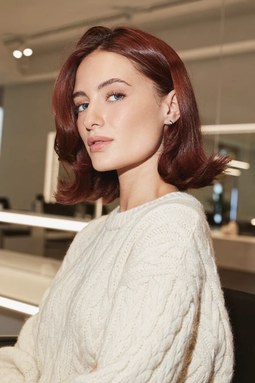 Elegant Chin-Length Blunt Bob with Smooth Flicked Ends