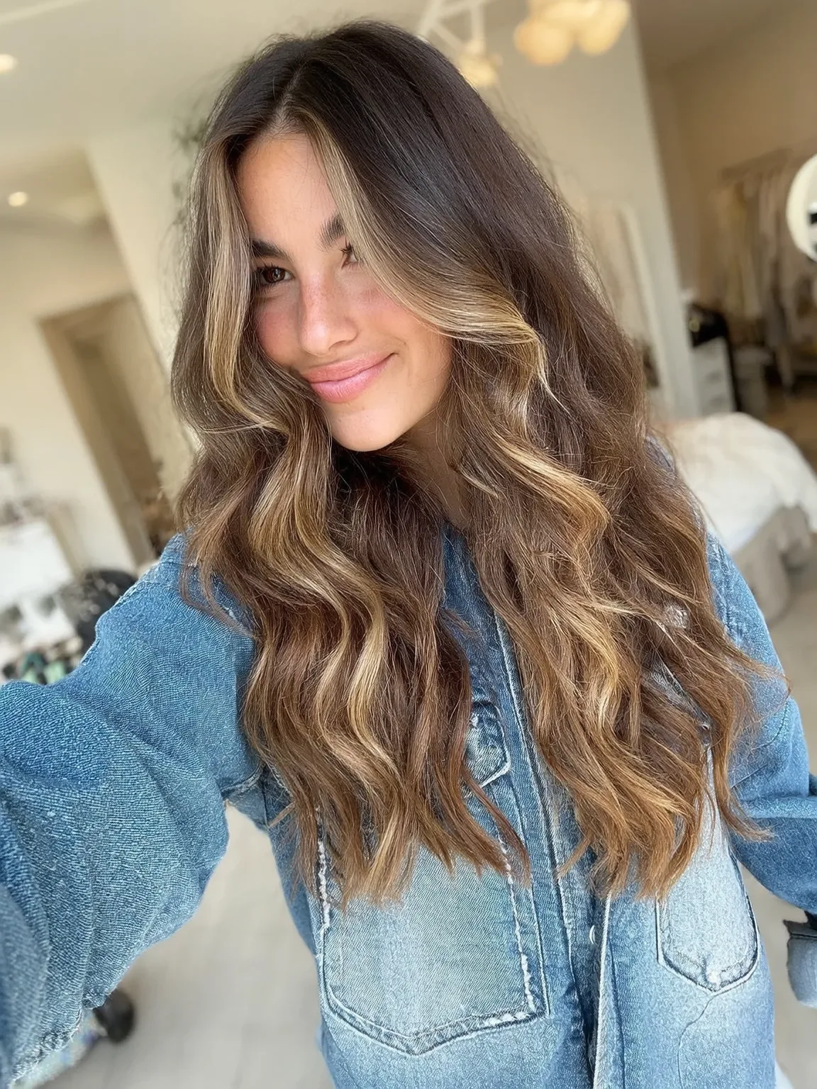 Voluminous Wavy Golden Brown Layers with Sunkissed Highlights