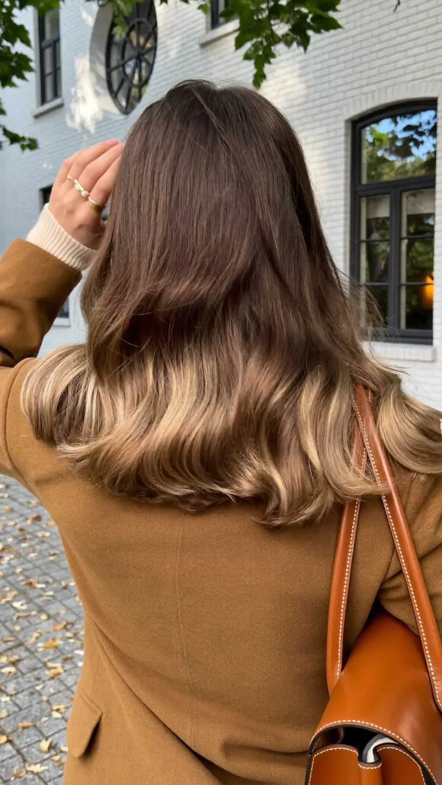 Shoulder-Length Medium Brown Hair with Warm Blonde Balayage Ends