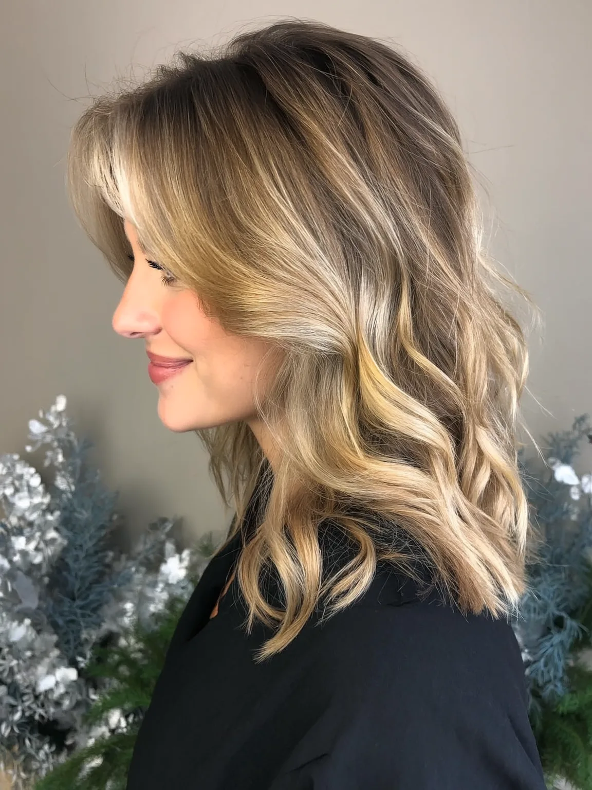 Shoulder-Length Wavy Lob with Ash Blonde Balayage
