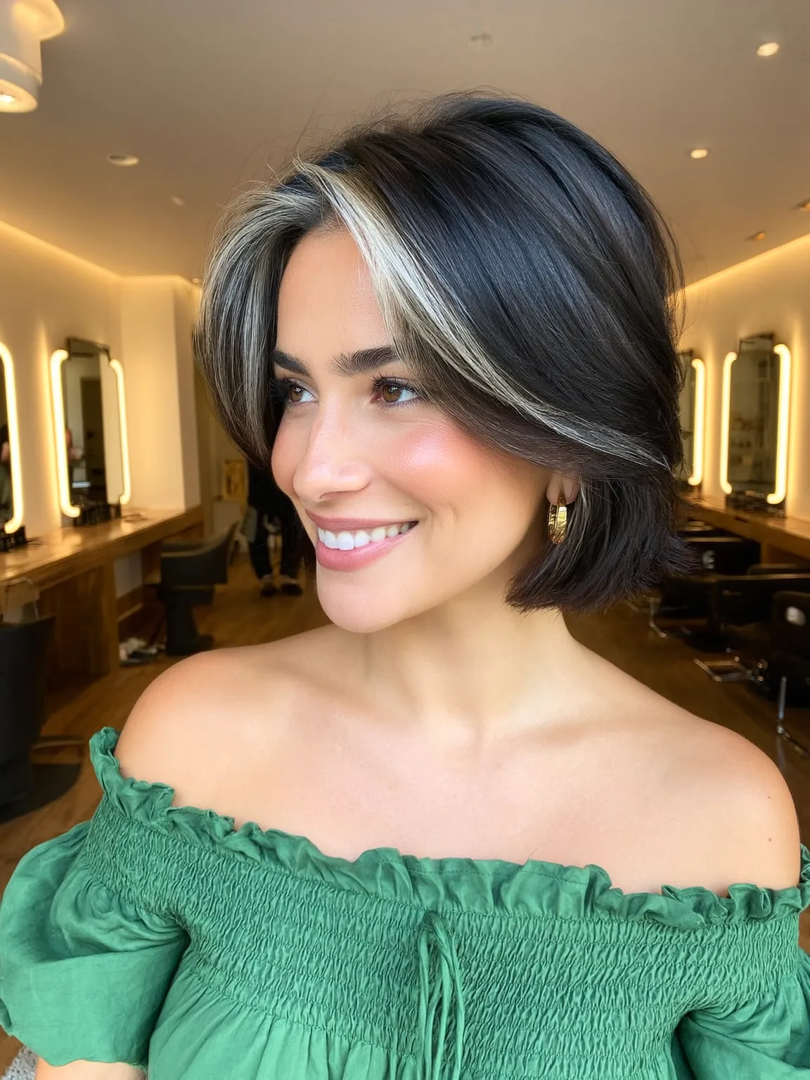 Ombre Raven Black Bob with Platinum Money Piece