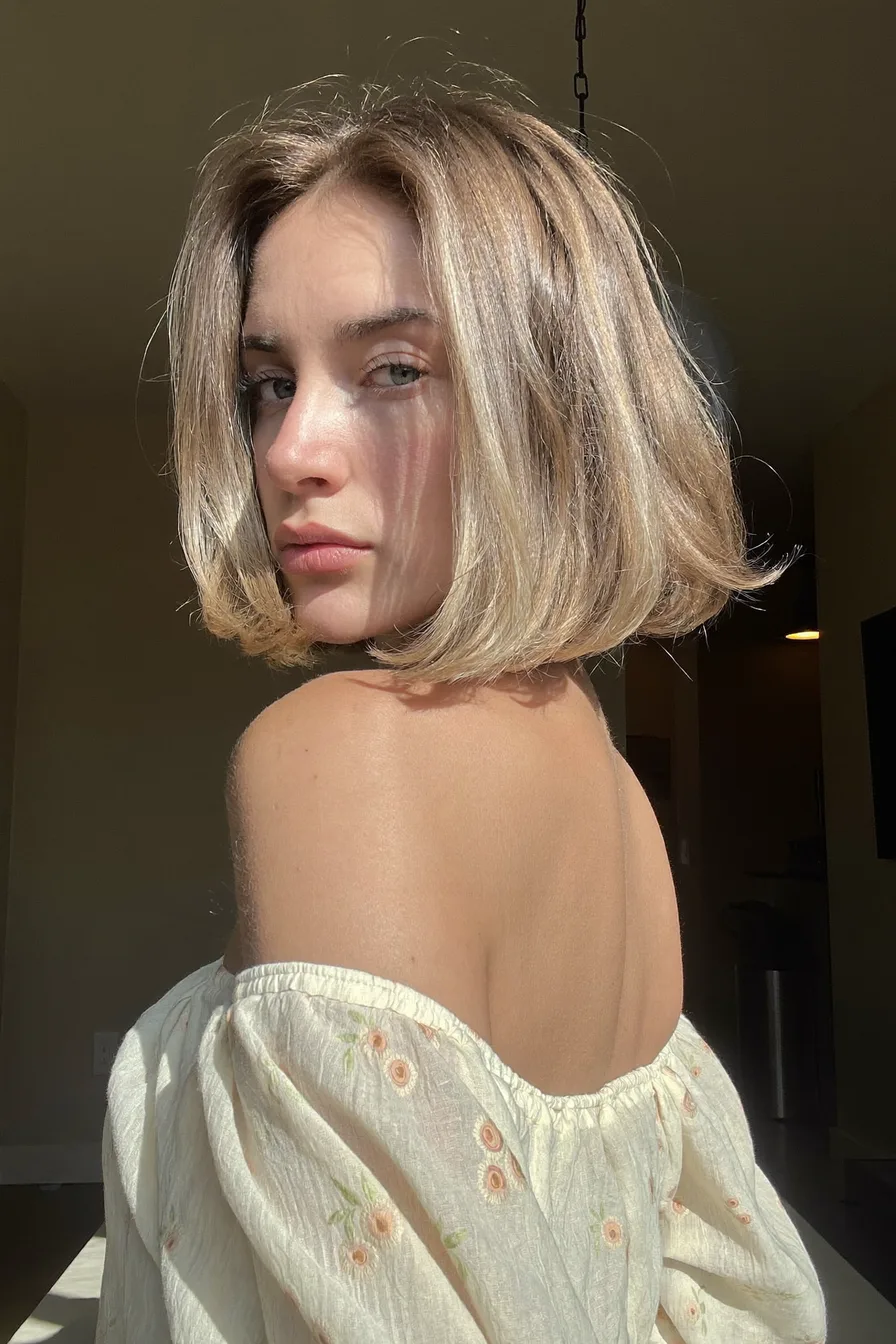 Chic Sunlit Blunt Bob for Effortlessly Polished Style