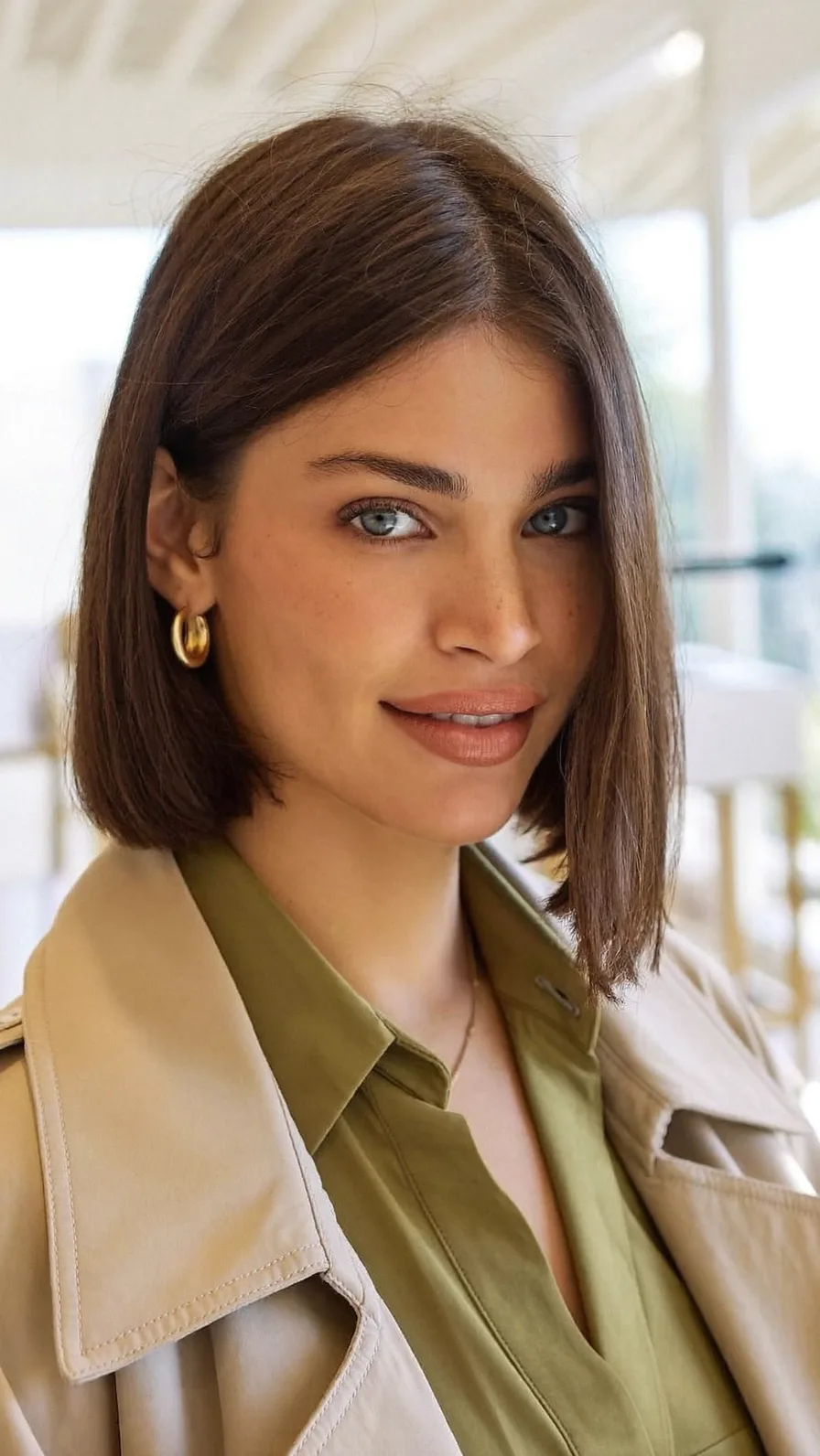 Sleek Center-Parted Blunt Chin-Length Bob Hairstyle