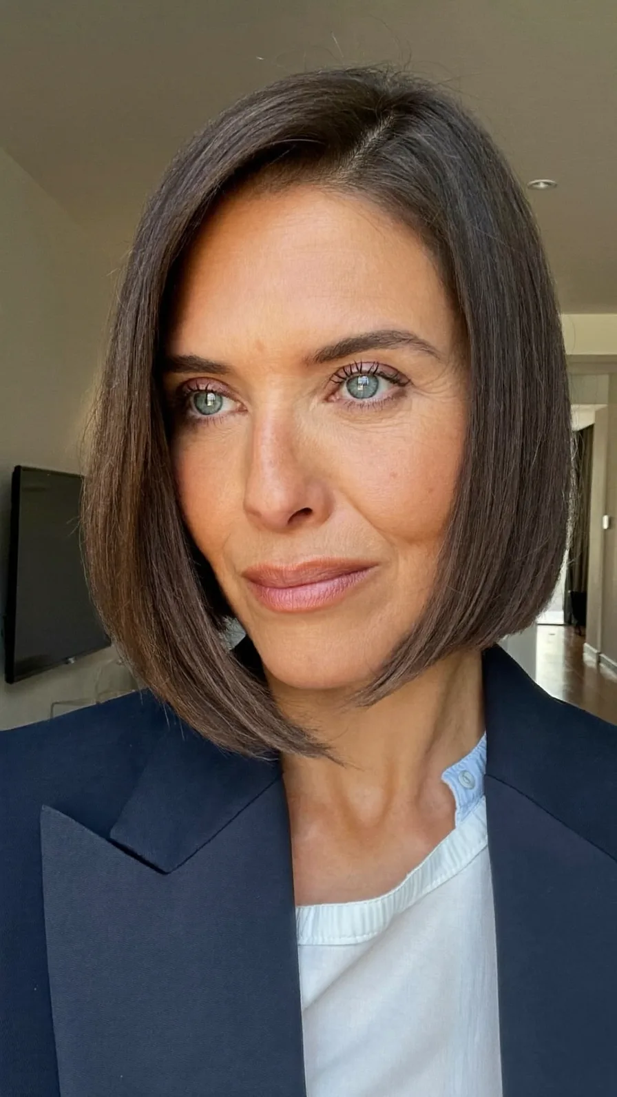Sleek Chin-Length Classic Bob with Side Part