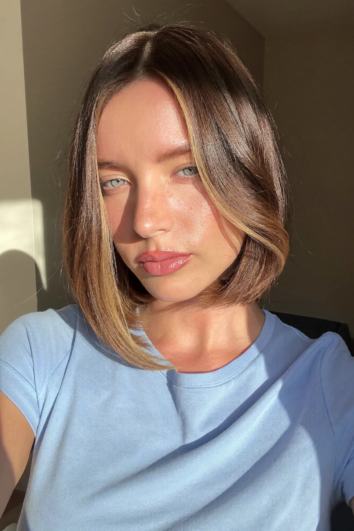 Chin-Length Sleek Straight Bob with Caramel Bronde Balayage