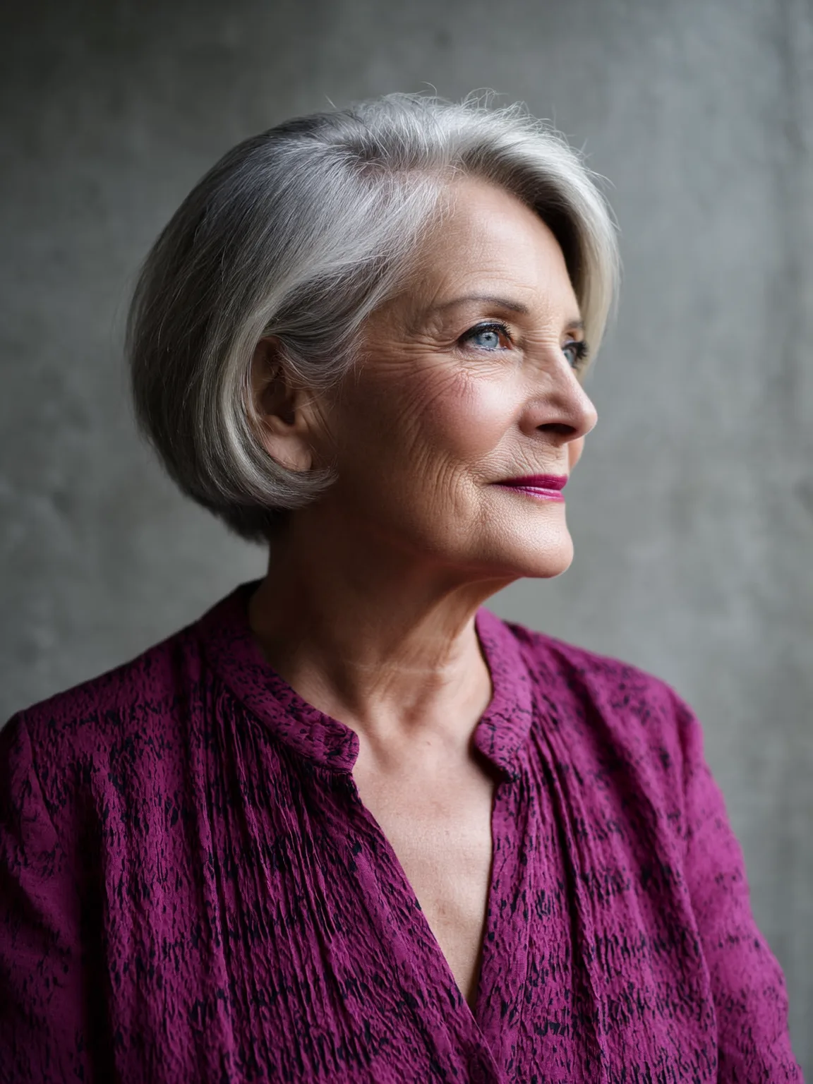 Classic Chin-Length Silver Frost Straight Bob Without Bangs