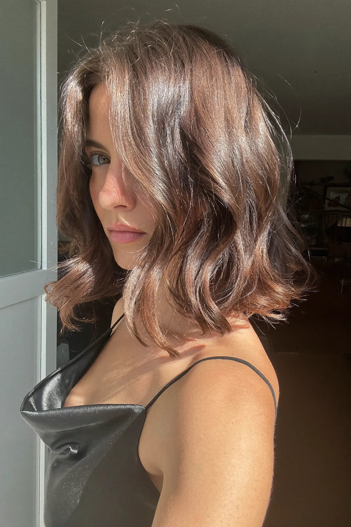Glossy Natural Brunette Wavy Long Bob with Collarbone Length