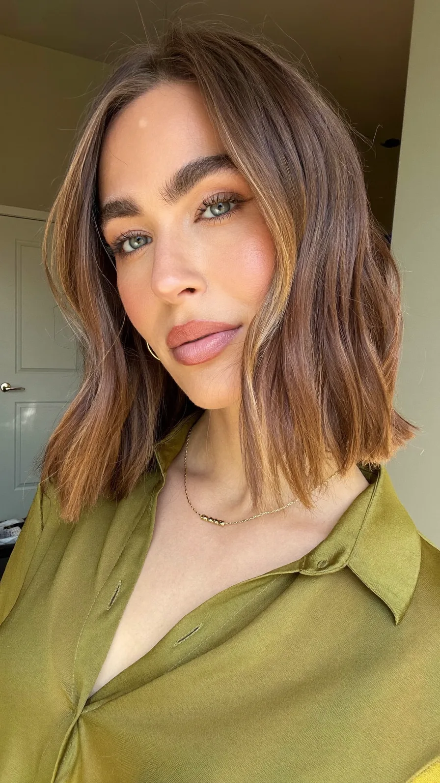 Modern Caramel Balayage Lob with Flowy Curtain-Bangs