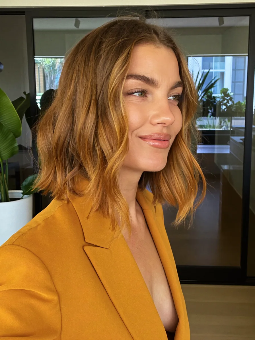 Modern Textured Lob with Warm Honey Caramel Balayage