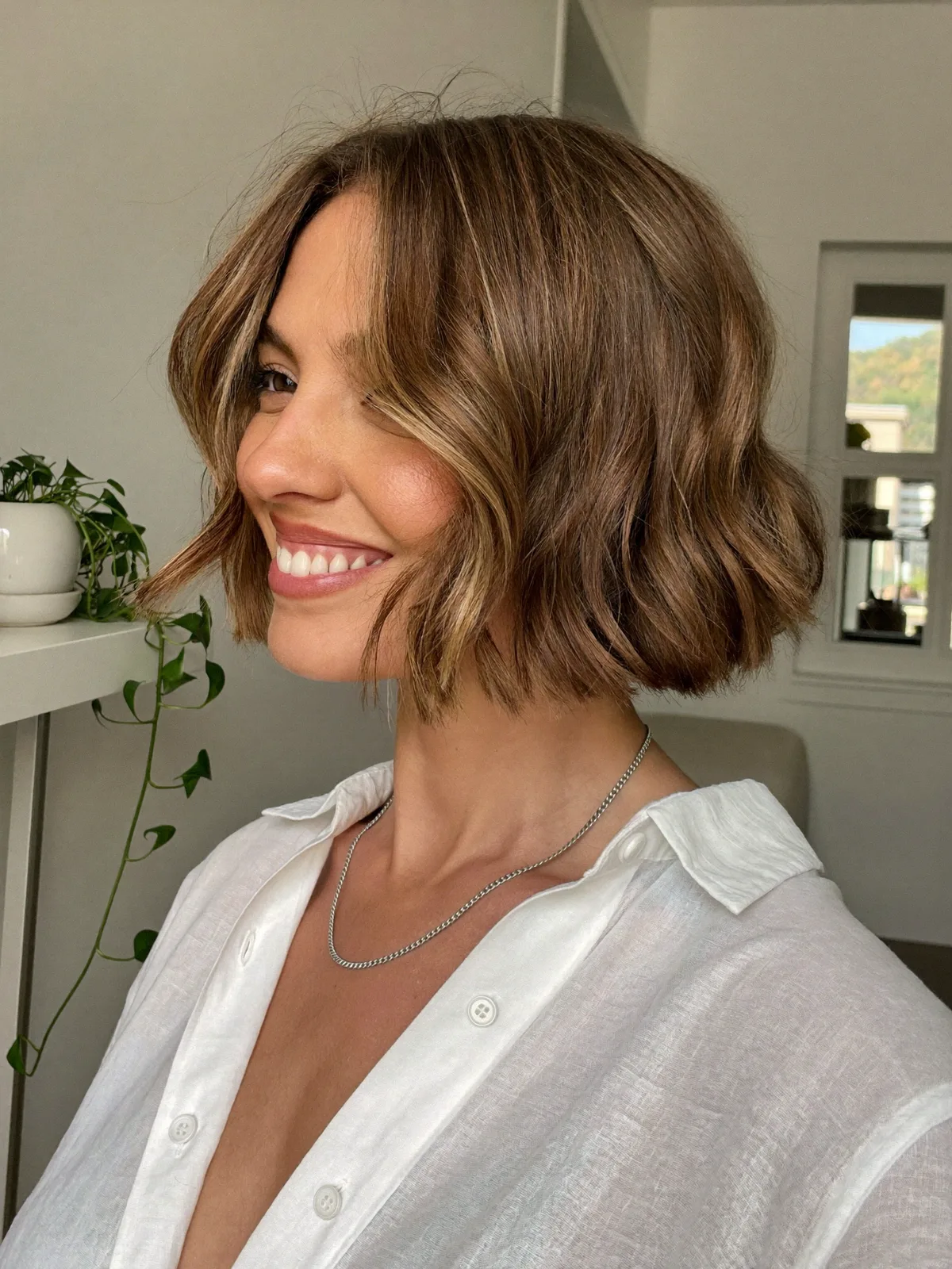 Soft Wavy Caramel Brown Bob with Face-Framing Layers