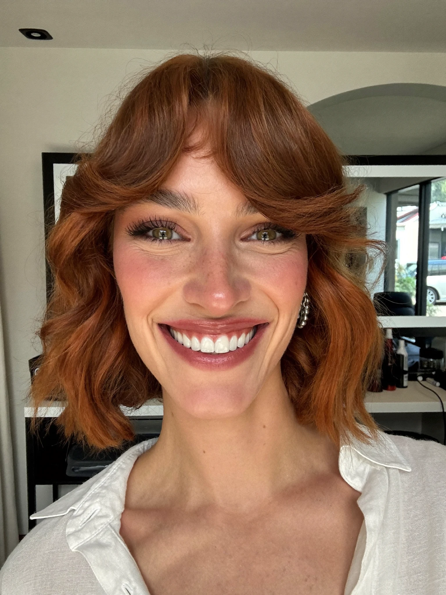 Jaw-Length Caramel Lob with Loose Texture