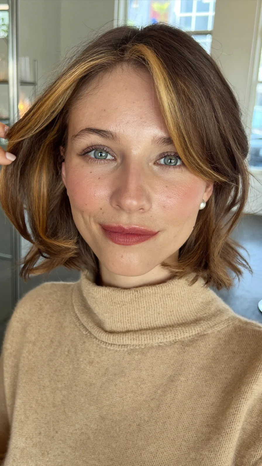 Soft Layered Chin-Length Bob with Honey Blonde Money-Piece