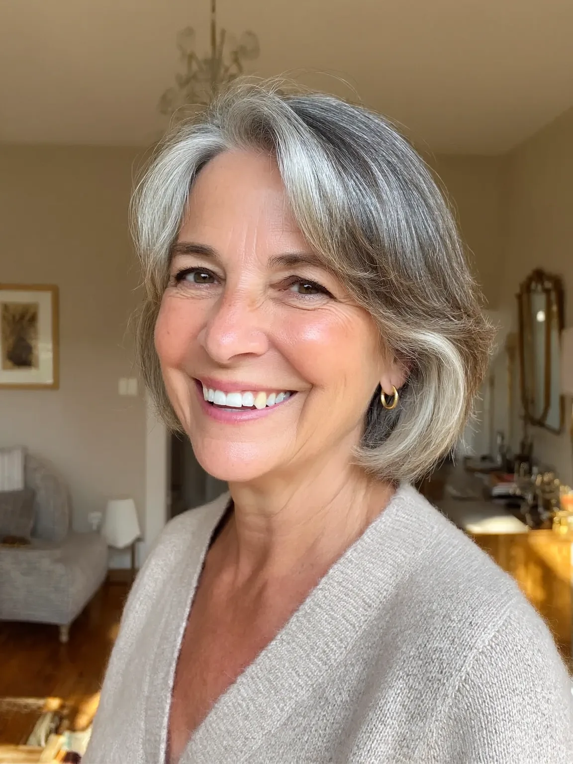 Minimalist Silver Frost Straight Bob without Bangs
