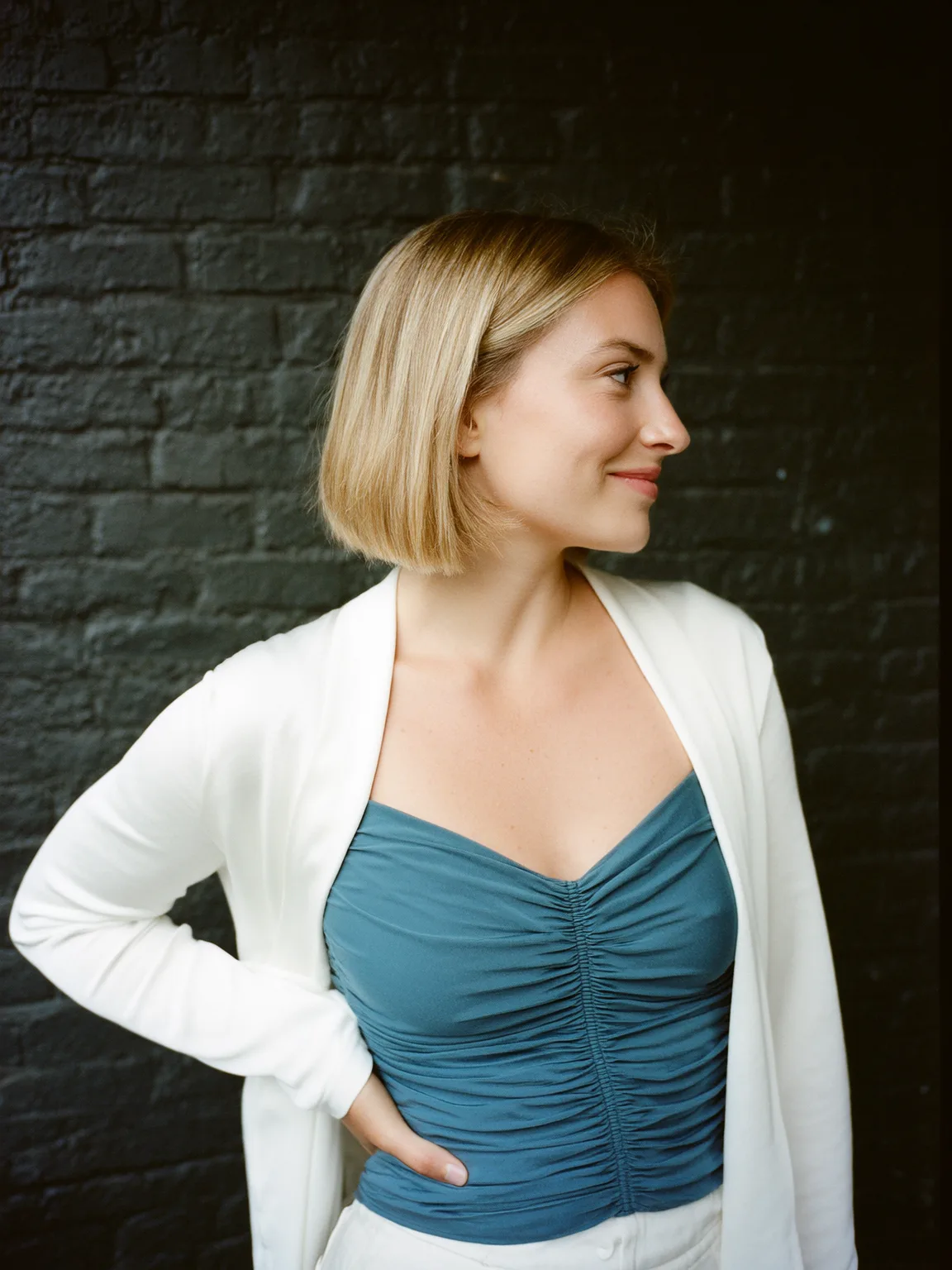 Flat Sandy Blonde Straight Bob Without Bangs