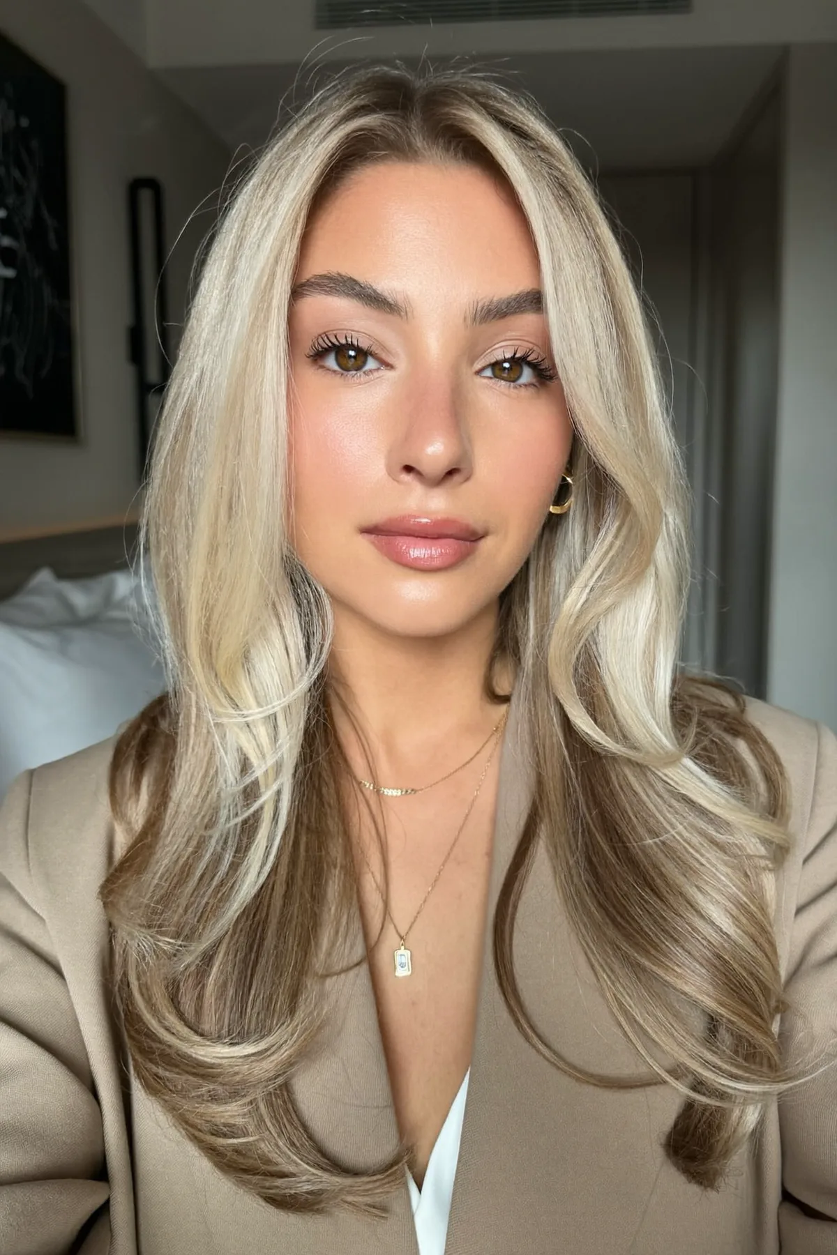 Sleek Straight Platinum Ash Blonde Lob with Blended Balayage