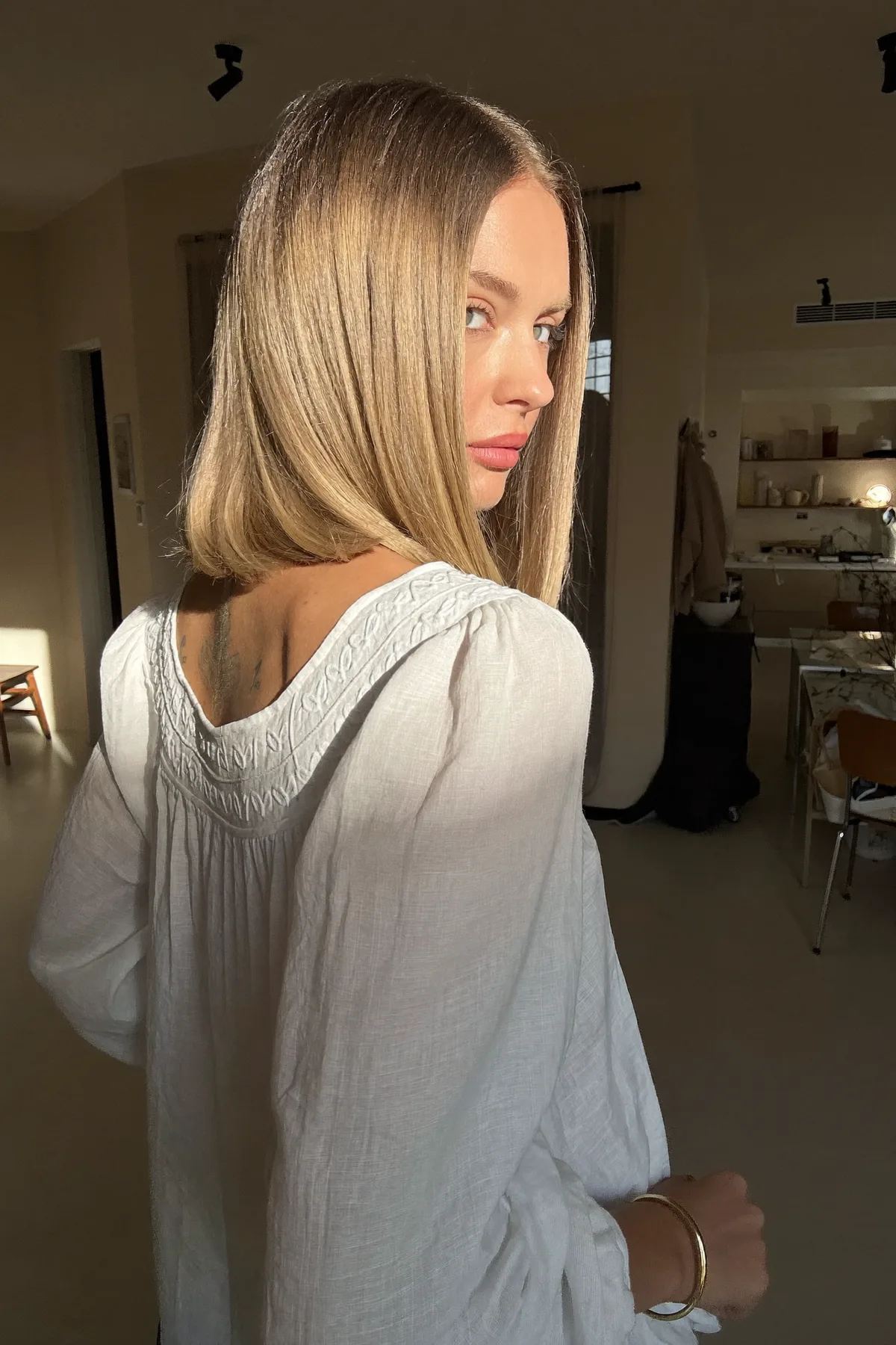 Sleek Straight Dark Blonde Shoulder-Length Long Bob Perfection