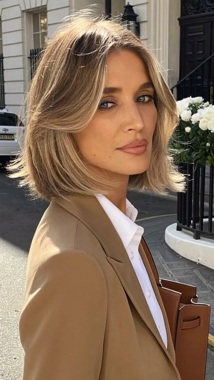 Chic Blended Long Layers with Center Curtain Bangs