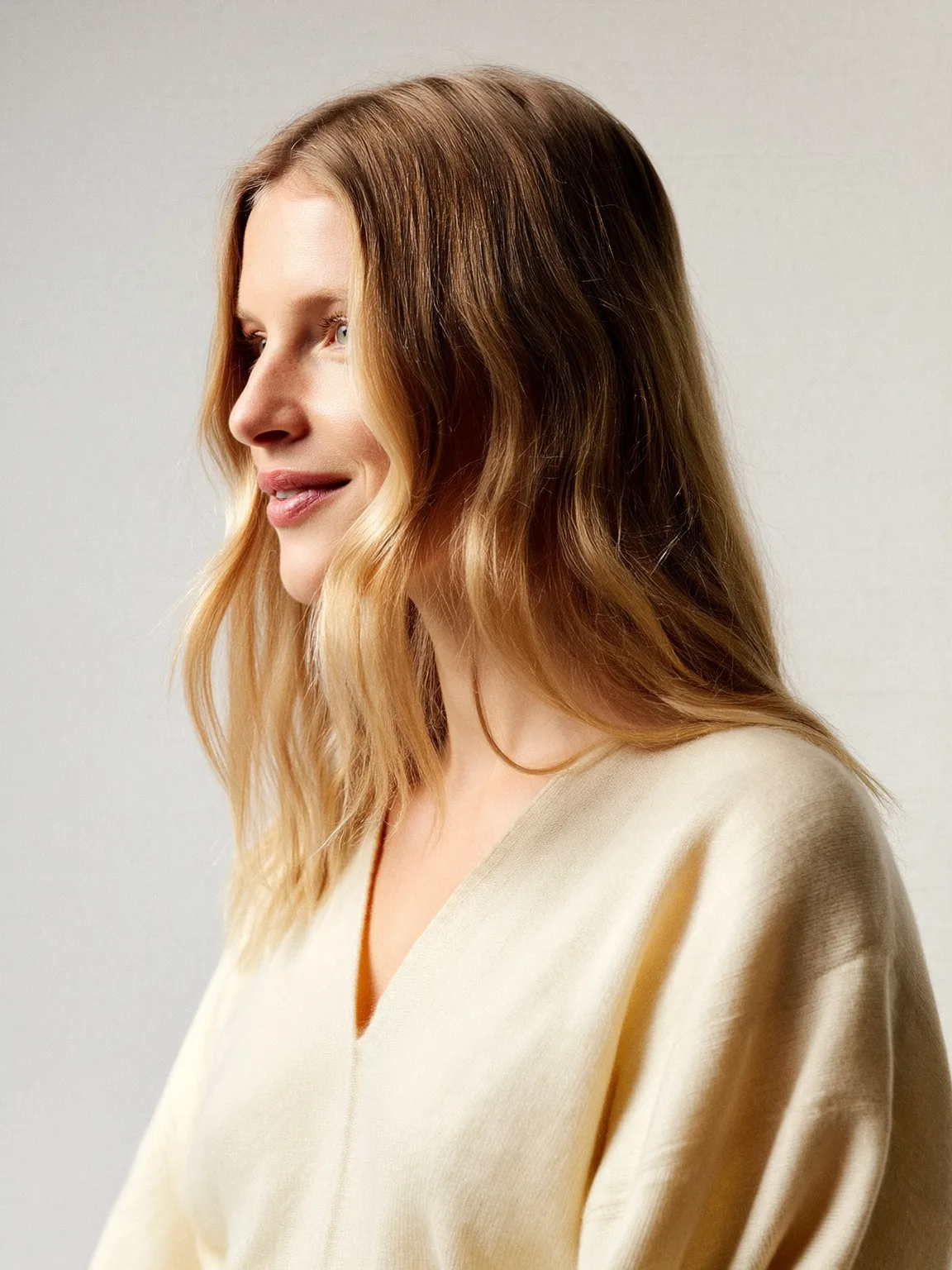 sandy blonde layers