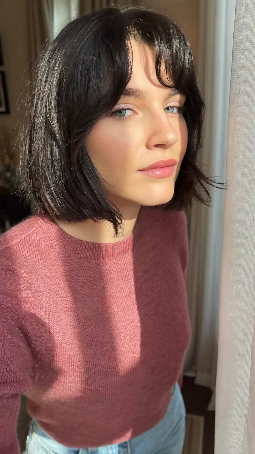 Chic Chin-Length Classic Bob with Modern Curtain Bangs