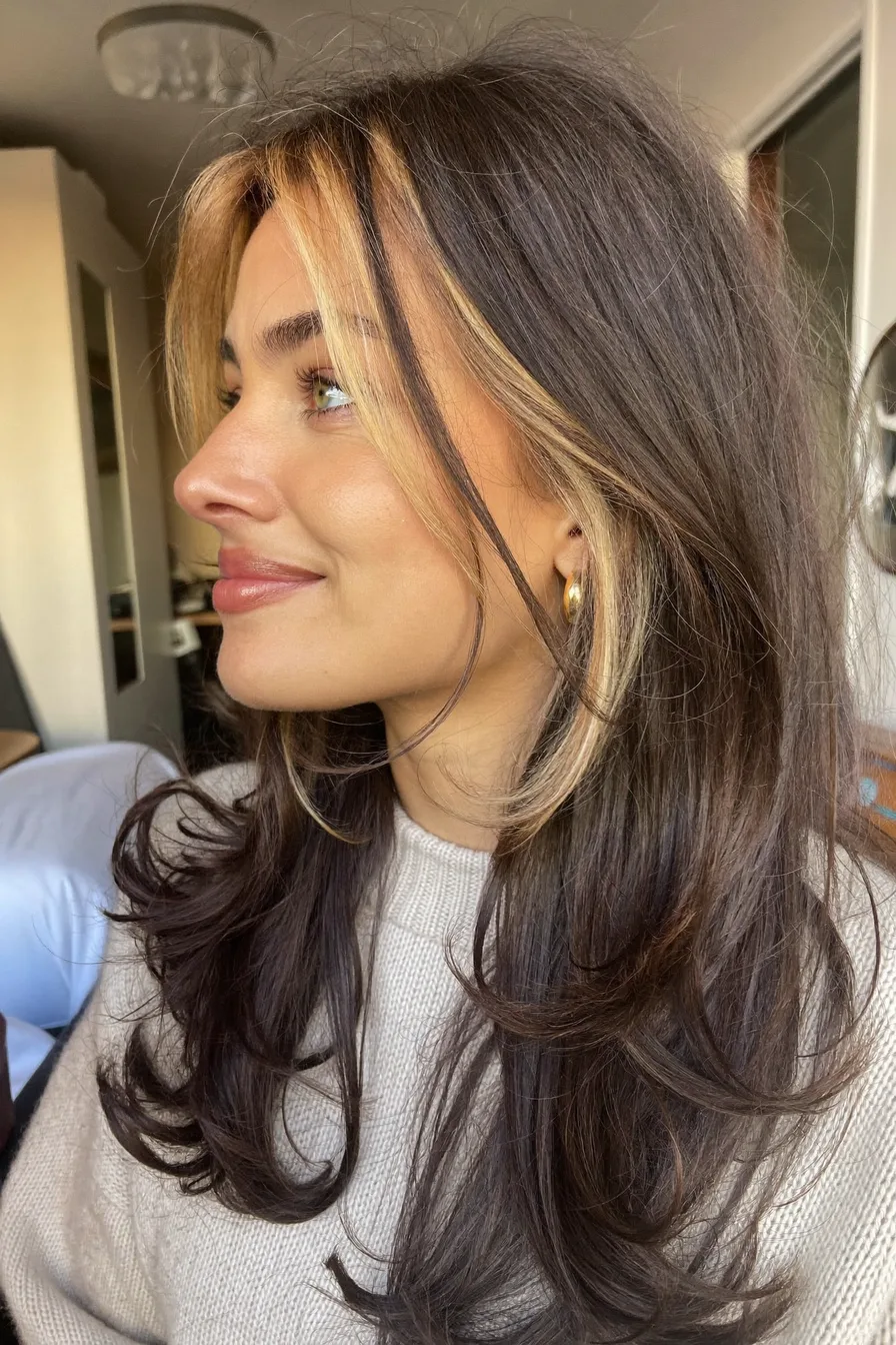 Face-Framing Balayage Brunette Wavy Long Layered Haircut for Dimension