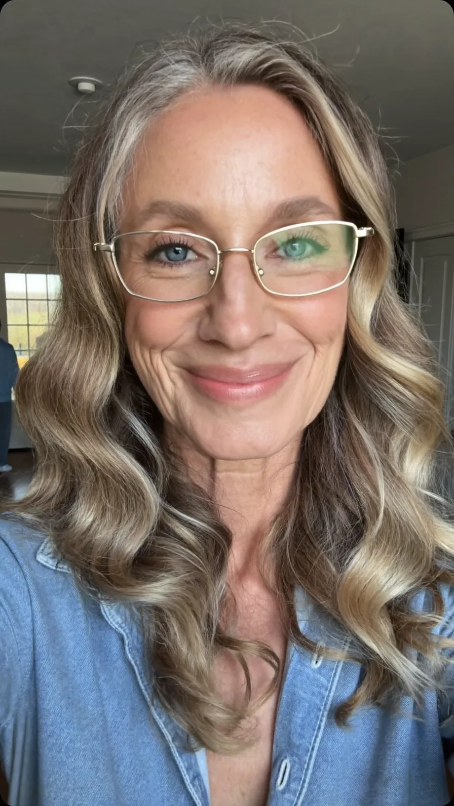 Classic Long Layered Waves with Natural Highlights and Side Part
