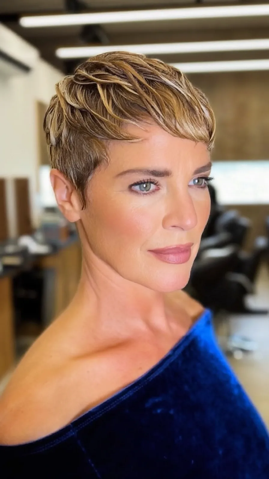 Modern Textured Pixie Cut with Multi-Dimensional Highlights