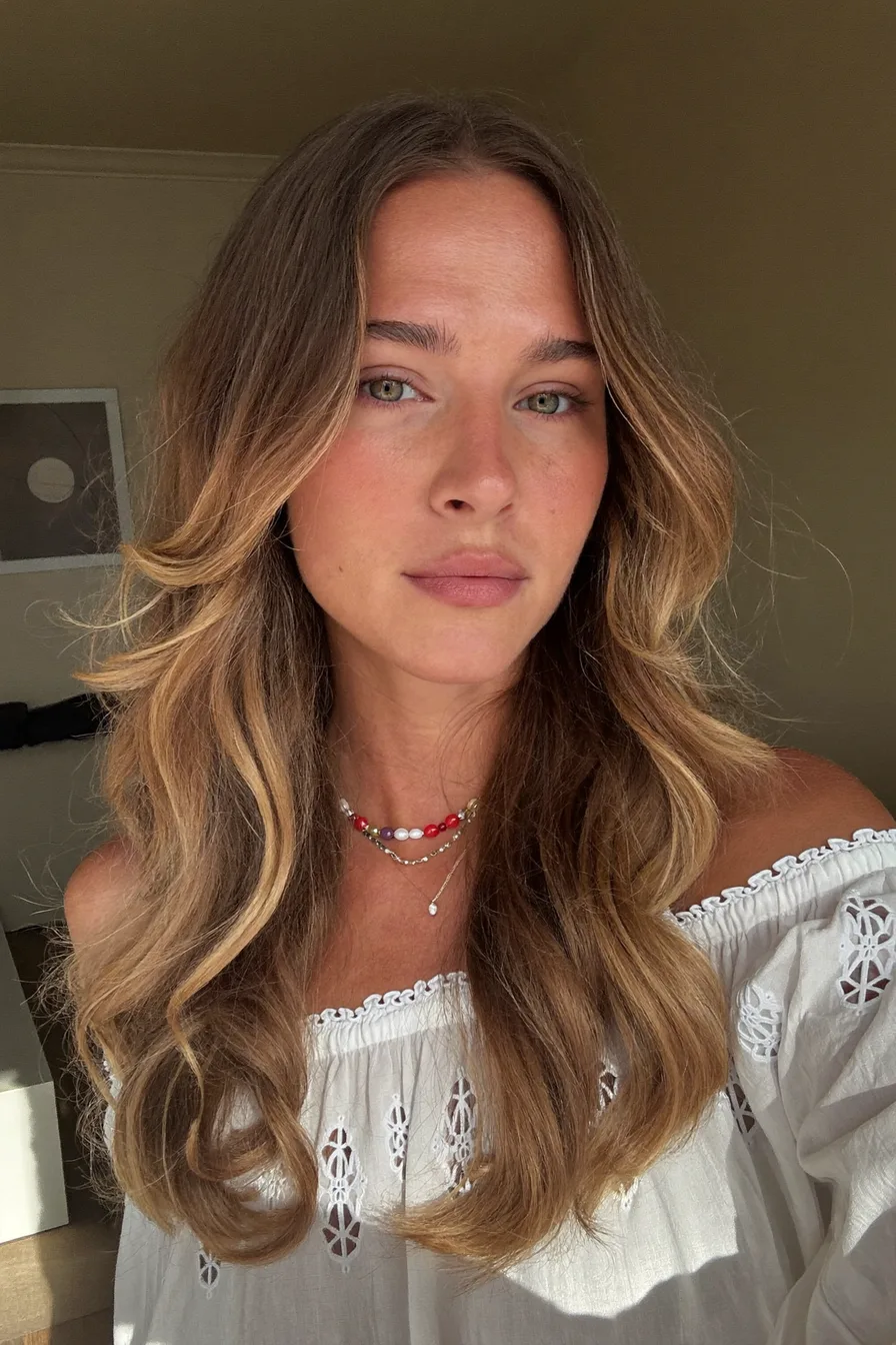 Soft Balayage Blonde Long Layered Waves for Effortless Dimension
