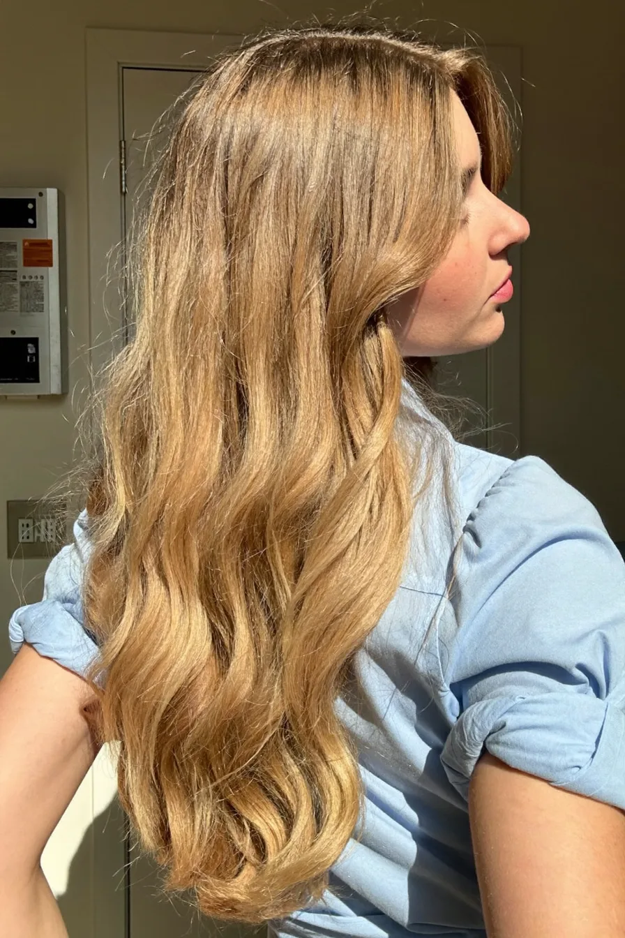 Sun-Kissed Honey Blonde Long Layered Hair with Soft Waves