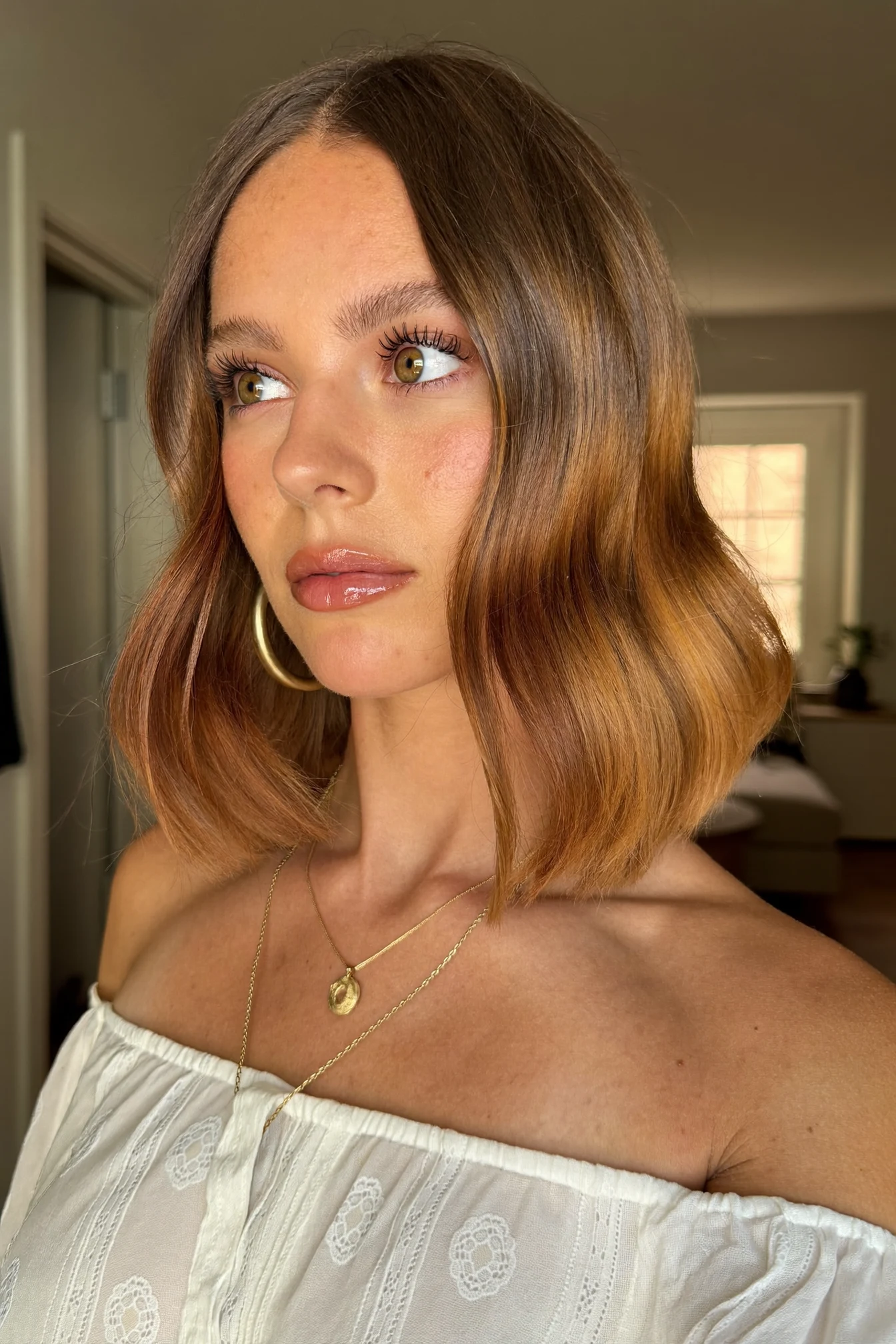 Glass Caramel Hair Color: What To Ask Your Stylist For