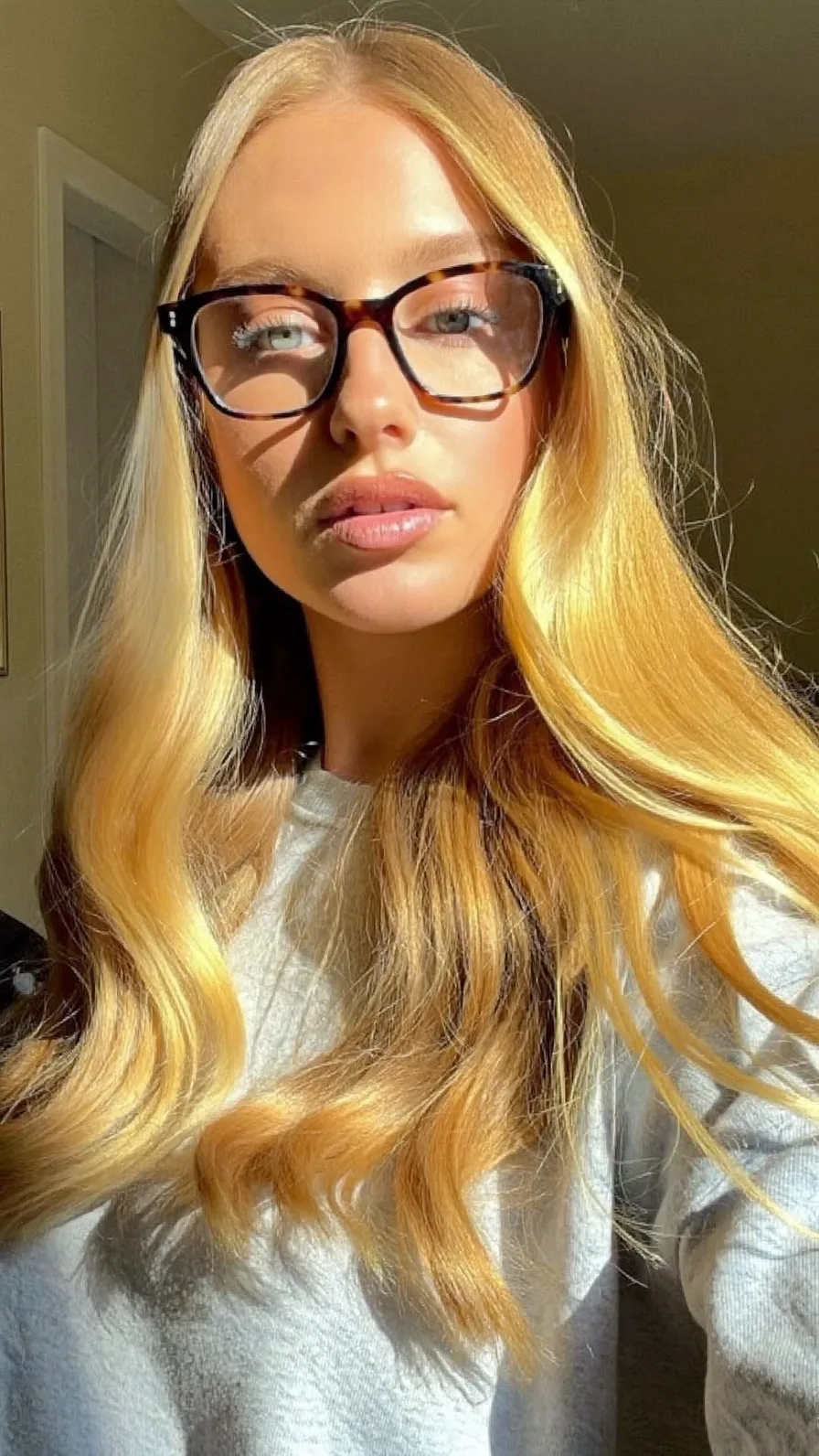 Long Flowing Golden Blonde Hair with Subtle Layers