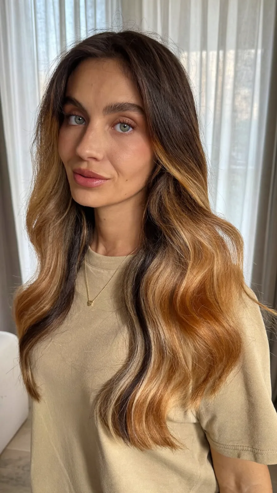 Long Wavy Hair with Golden Blonde Balayage Layers