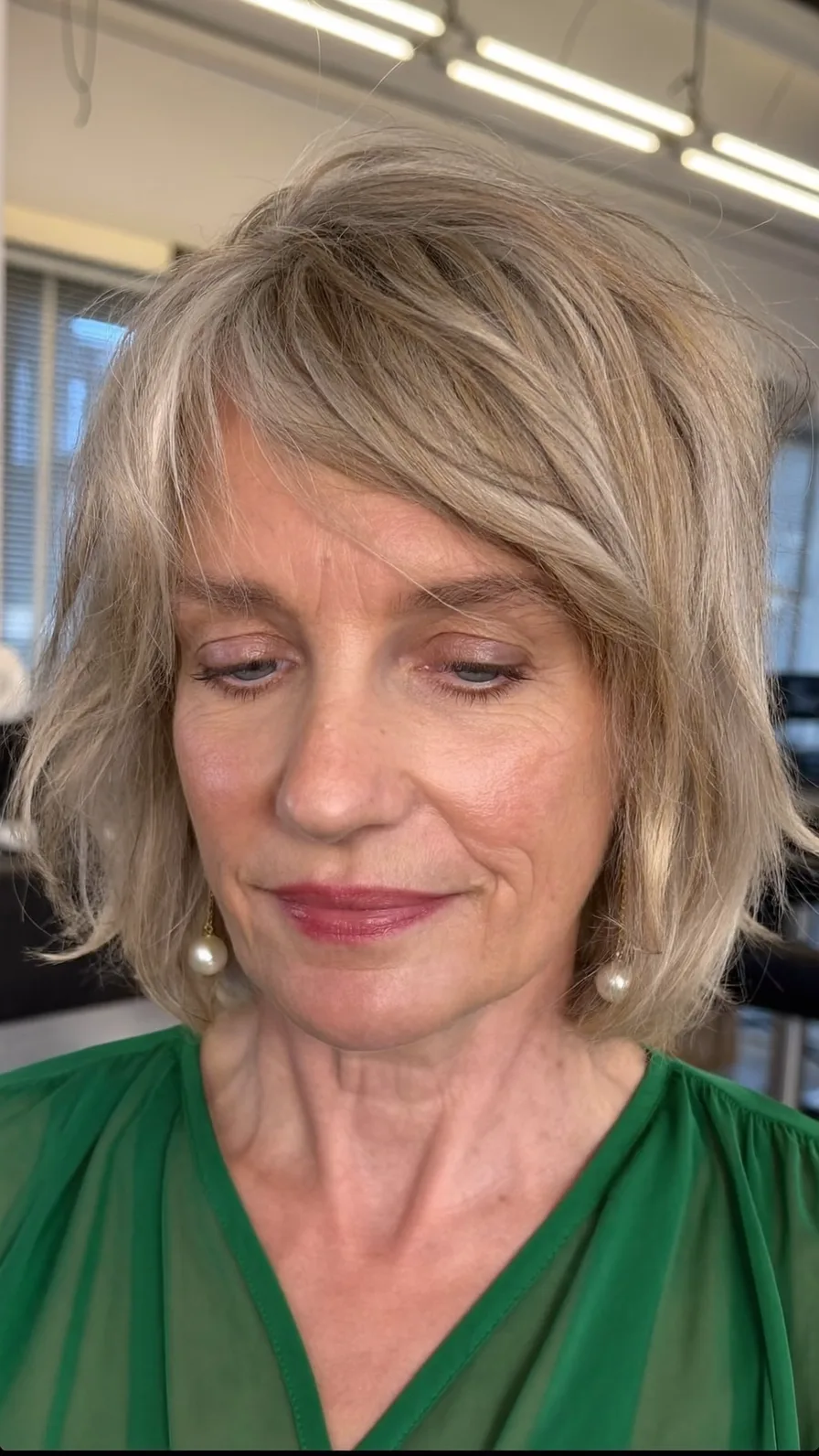 Chic Chin-Length Shag with Textured Side-Swept Bangs