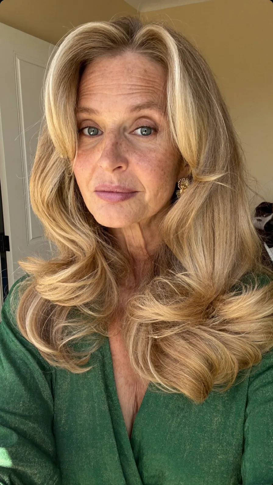 55 Gorgeous Wash-and-Wear Hairstyles for Women Over 60