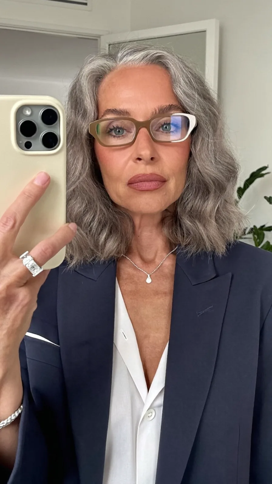 55 Gray Hairstyles for Older Women