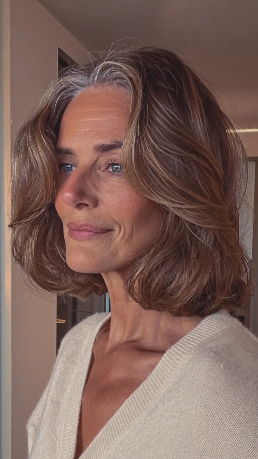 Classic Chin-Length Bob with Soft Curtain Bangs and Layers