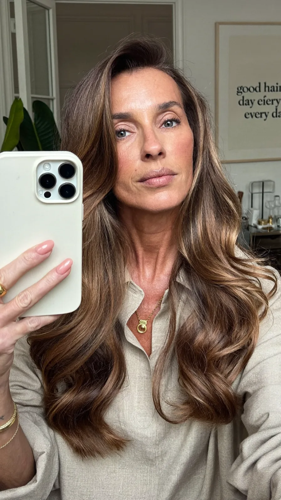 Voluminous Long Layered Waves with Warm Balayage Highlights