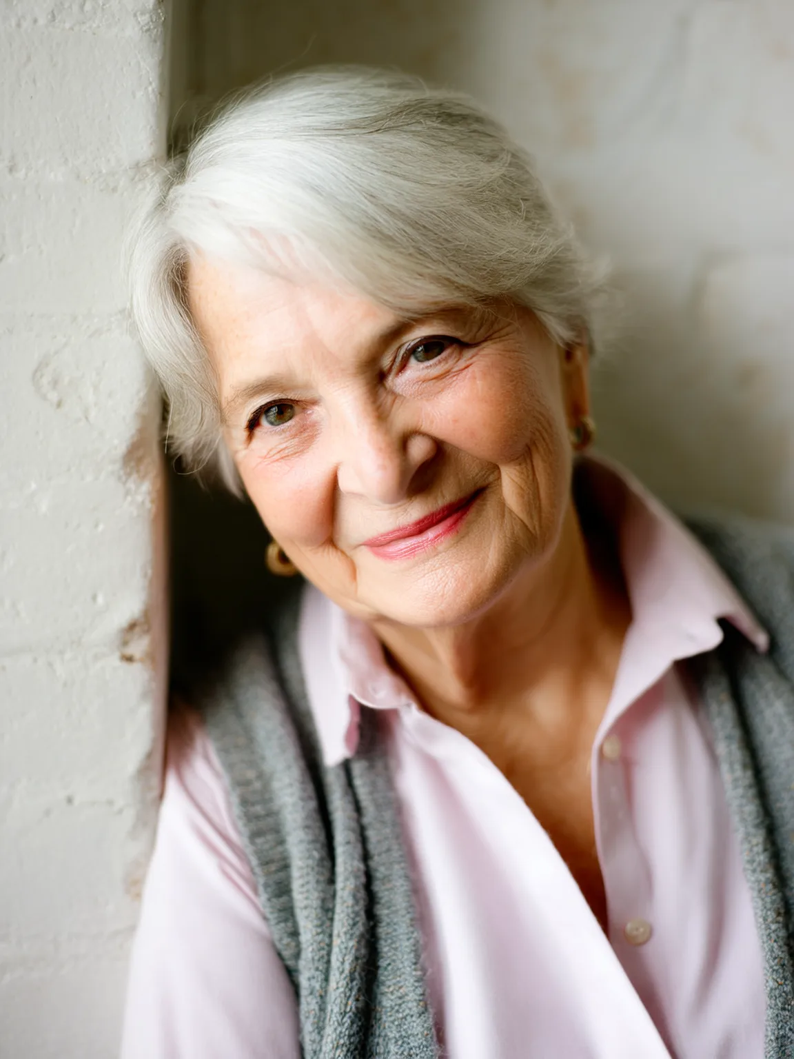 Straight Silver Frost Pixie with Side-Swept Fringe