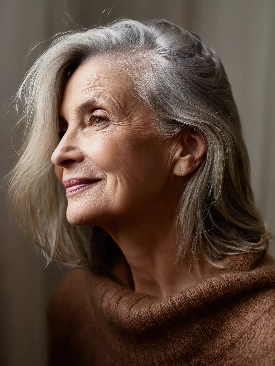 Shoulder-Length Silver Frost Wavy Layers Without Bangs