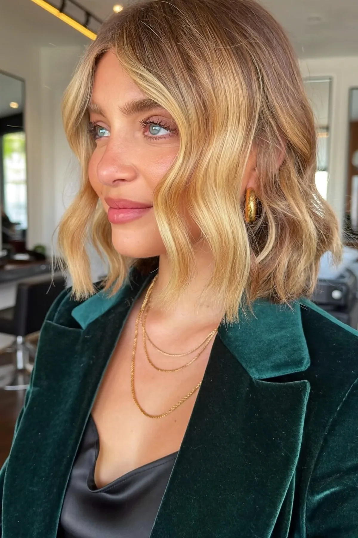 Honey Golden Blonde Chin-Length Wavy Bob with Curtain Bangs