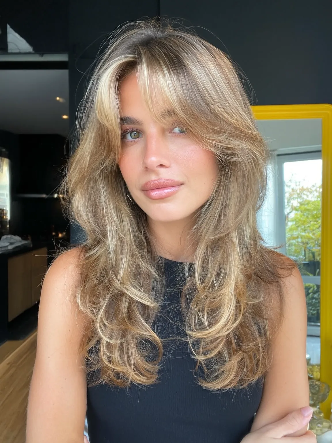 50 Stunning Honey Blonde Wavy Hairstyles for Warm, Textured Looks - Hair Style Album