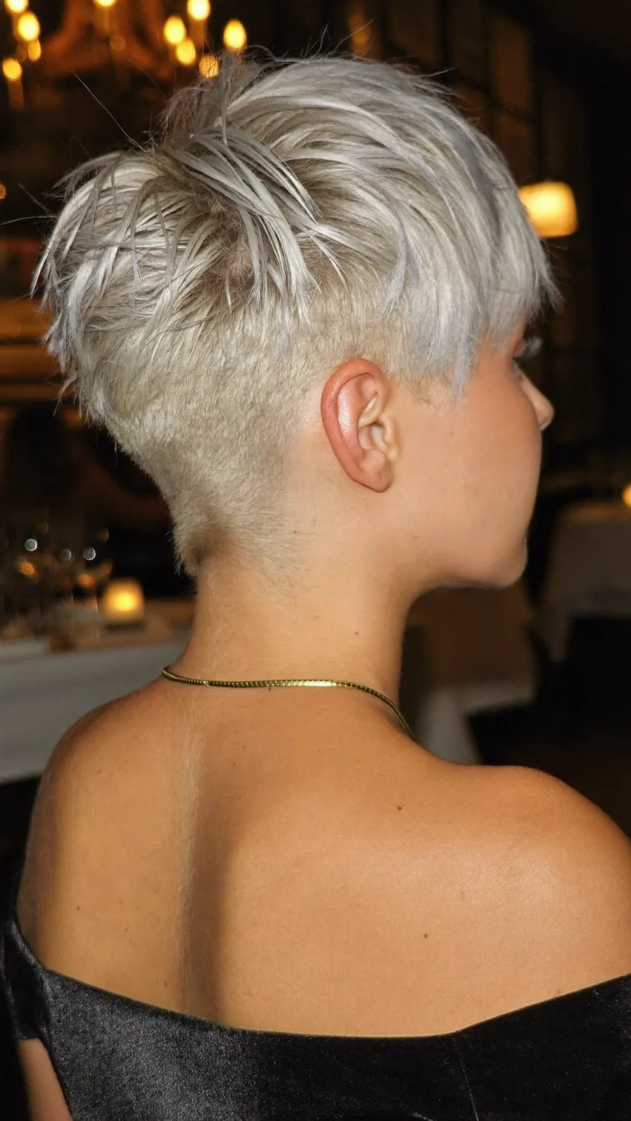 Textured Razor-Cut Platinum Pixie for Bold Statement
