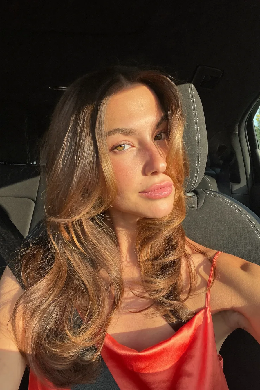 Sunlit Chestnut Brown Long Layered Hair for Effortless Elegance